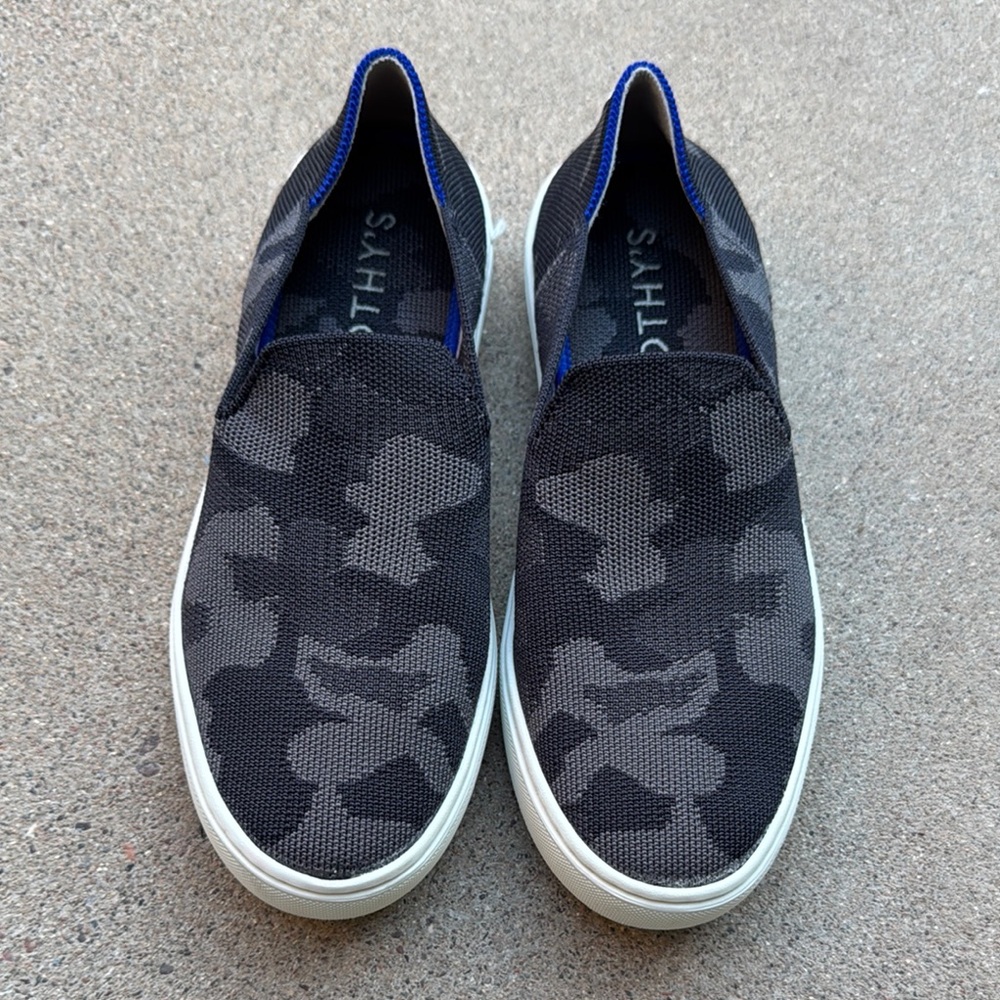 Stylish Black and Gray Camo Rothy’s Slip-On Shoes Size 7.5